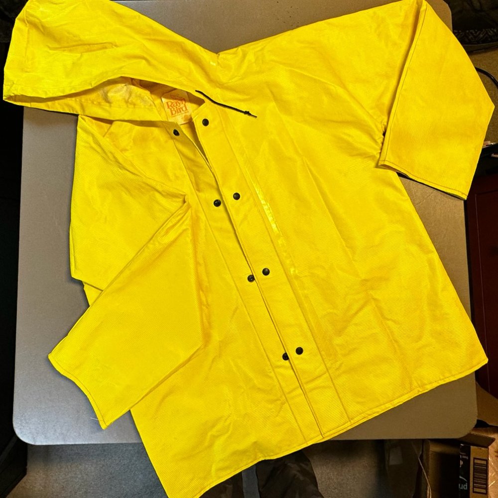 Rayn Bird Yellow Rain Jacket Medium